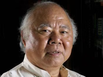 邓敦伟人物肖像